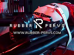 Facesitting on the Restricted Rubber-slave